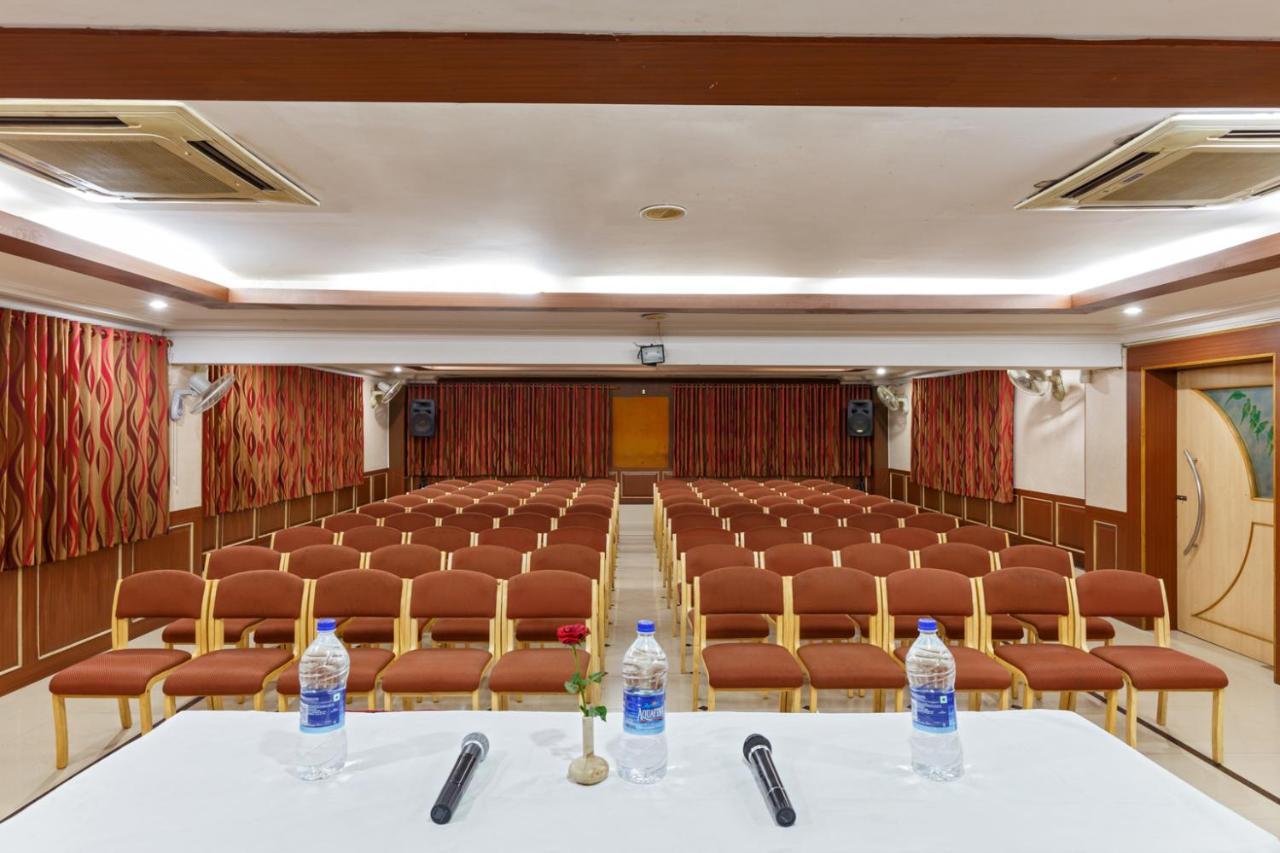 Hotel Woodland Colhapur Exterior foto