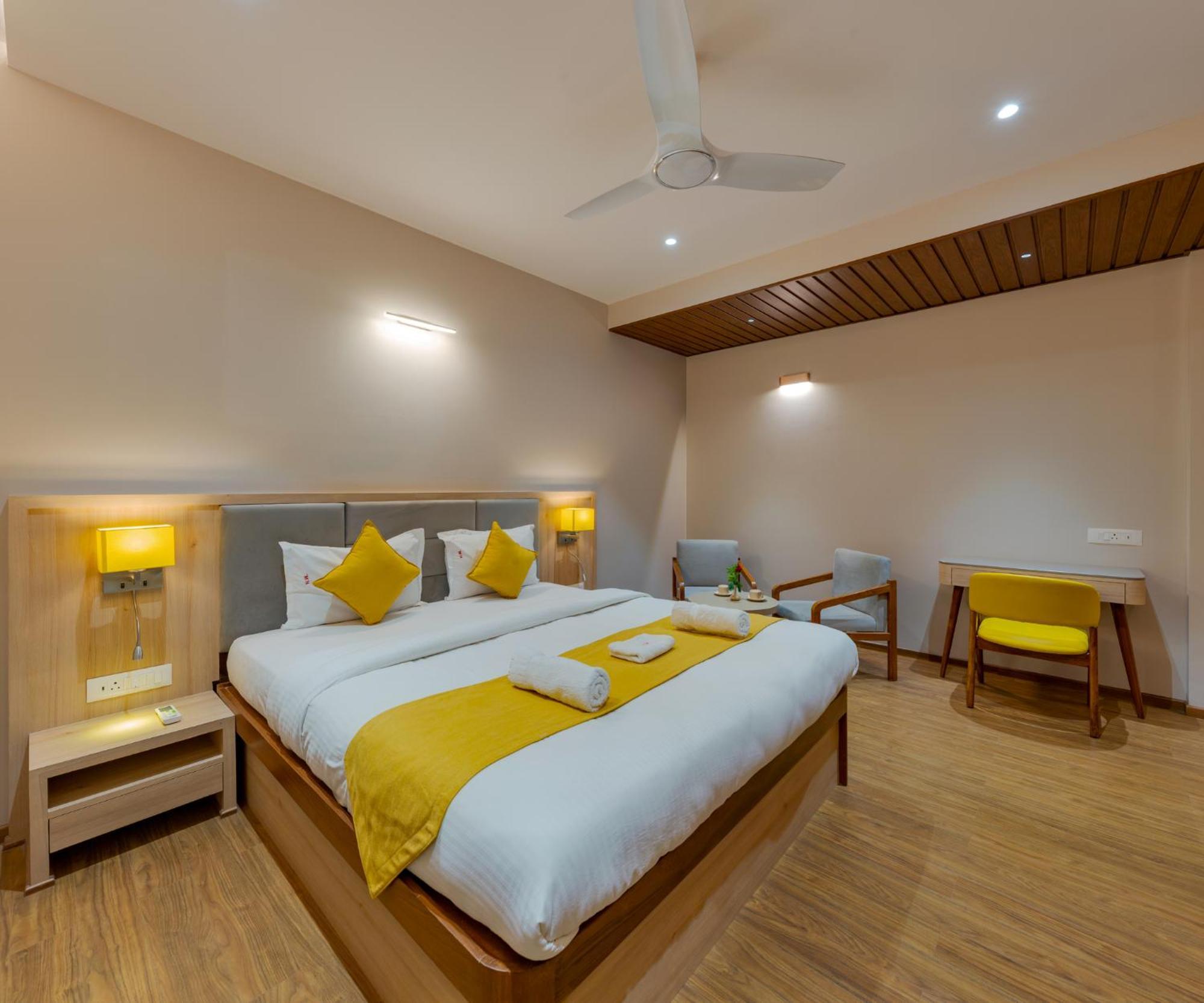 Hotel Woodland Colhapur Exterior foto