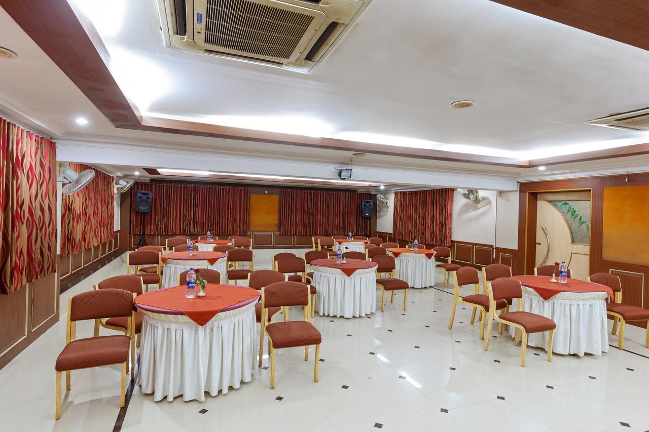 Hotel Woodland Colhapur Exterior foto