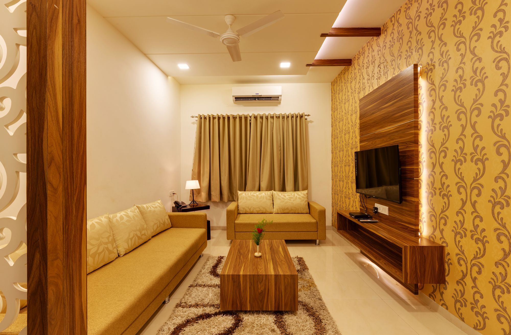 Hotel Woodland Colhapur Exterior foto